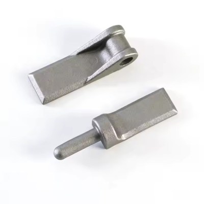 Cast Iron Hinge with pin and Cast Iron hinge with hole 01151 01155-C